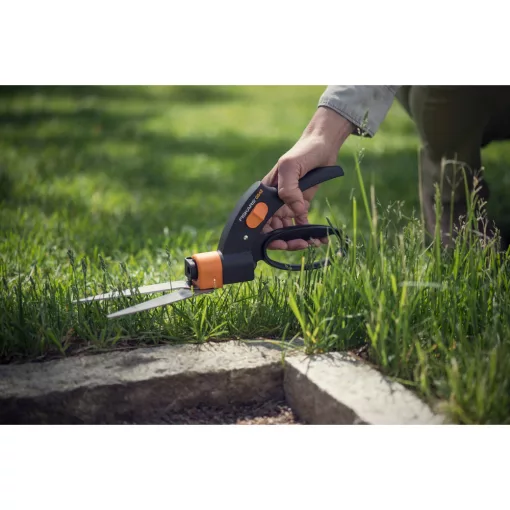 FISKARS Servo-System fűnyíró olló GS42