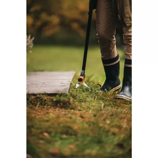 FISKARS Servo-System hosszúnyelű fűnyíró olló GS46