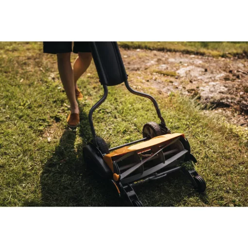 FISKARS StaySharp Max kézi fűnyíró