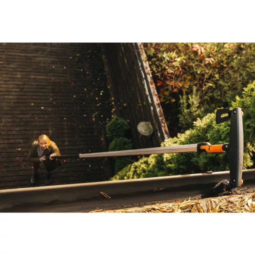 FISKARS Teleszkópos nyél QuikFit (M)