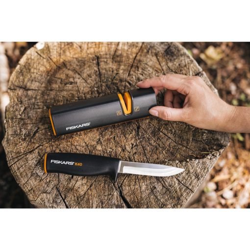 FISKARS Kerti- és horgászkés K40