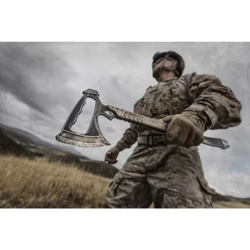 GERBER Tomahawk fejsze, kalapács és feszítővas funkcióval