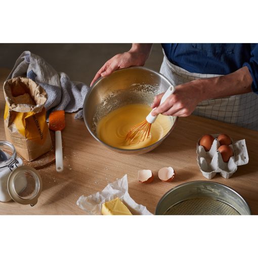 FISKARS Functional Form habverő, szilikon felülettel