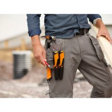 FISKARS Hardware általános kés, tokba épített élezővel