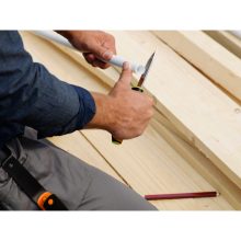 FISKARS Hardware kés épületgépészeti munkákhoz, tokba épített élezővel