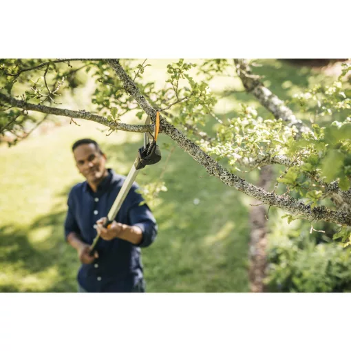 FISKARS PowerGearX ágvágó UPX82