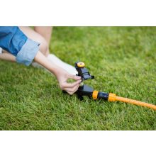 FISKARS Comfort impulzus kör esőztető, fém, kerekekkel >500 m2 (XL)