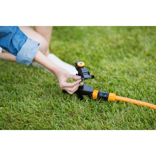 FISKARS Comfort impulzus kör esőztető, fém, kerekekkel >500 m2 (XL)