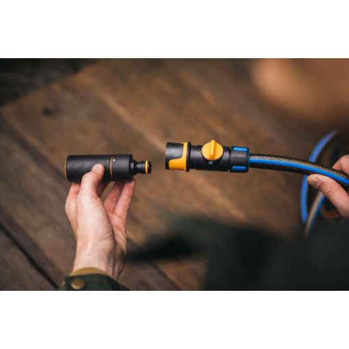 FISKARS Comfort tömlőcsatlakozó be/ki 13 mm (1/2")