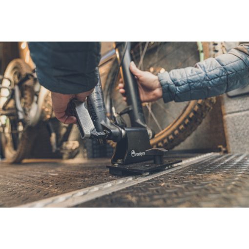 GERBER Lockdown Drive kombinált szerszám