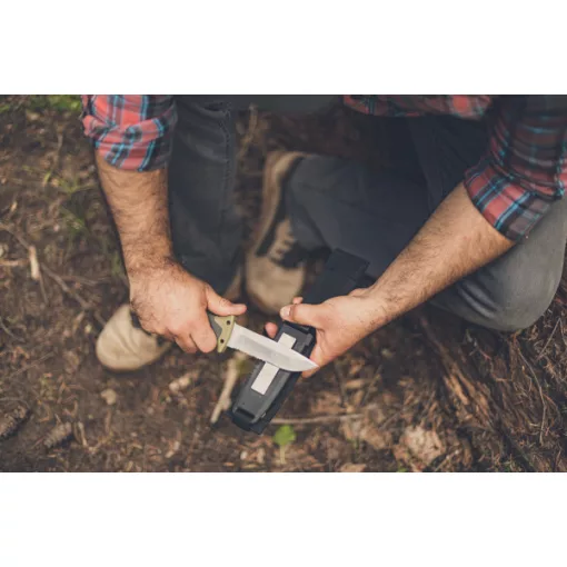 GERBER Ultimate túlélő tőr