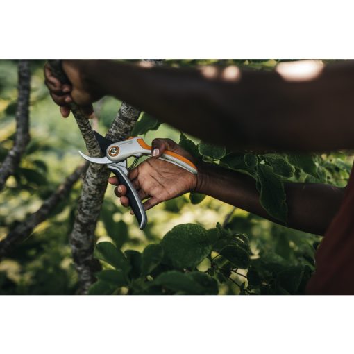 FISKARS Plus Metal mellévágó metszőolló P531