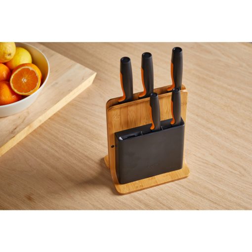 FISKARS Functional Form késkészlet, 5 késsel, bambusz blokkban