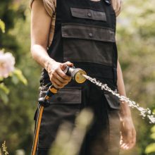 FISKARS Comfort 3 funkciós öntözőfej, hüvelykujj vezérlés