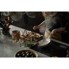 FISKARS All Steel Pure serpenyő  (24 cm)