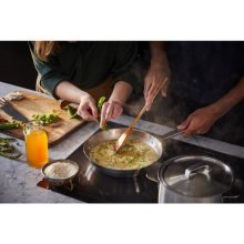 FISKARS All Steel Pure serpenyő  (28 cm)