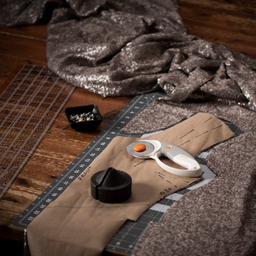 FISKARS görgős vágó, titánium pengével (60 mm)