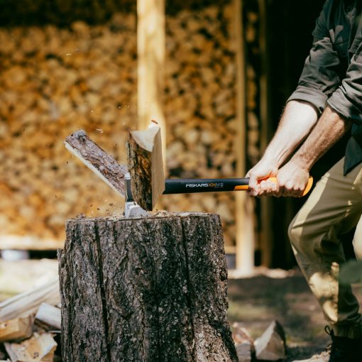 FISKARS X-Series X24 hasítófejsze (M)