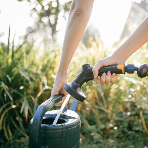 FISKARS Solid 3 funkciós öntözőfej, elülső vezérlés