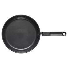 FISKARS Functional Form serpenyő (28 cm) kerámia bevonattal