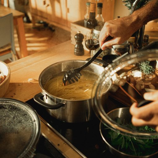 FISKARS Functional Form lábas, fedővel (5 liter)