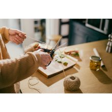 FISKARS ReNew általános olló (21 cm)