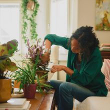 FISKARS Urban Gardening virágolló tárolóval