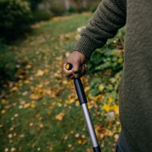 FISKARS lombszedő villa, műanyag fejjel