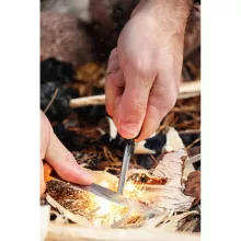 MORAKNIV Kansbol (S) kés, tokkal + Survival Kit tűzgyújtó készlet, narancssárga