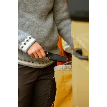 MORAKNIV Finn (S) kés, tokkal, kőrisfa markolattal