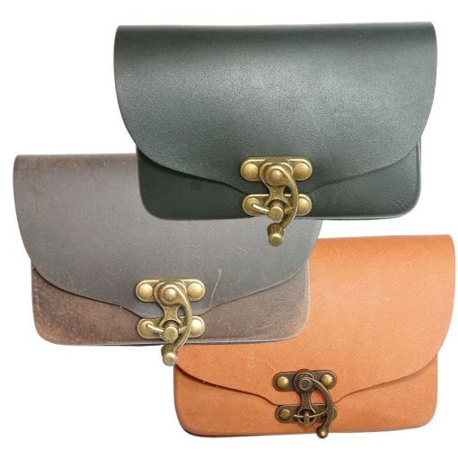 Bőr övtáska - Szimpla - Fekvő - Tüskezárral