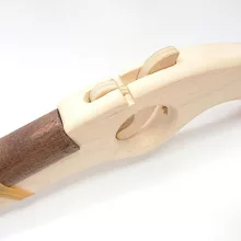 Fauna Fabrika  - Fajáték - Gumilövő fa stukker