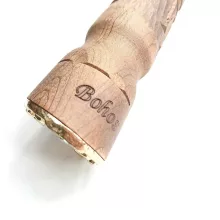 MITTELMÄSSIGE WIPPE MIT KUPFERHUFEISEN