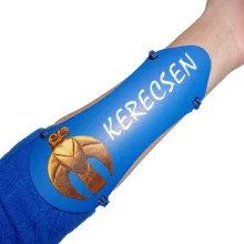 Kerecsen műanyag technikai alkarvédő