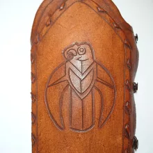 Váci - Nagy vésett alkarvédő – Szkíta turul